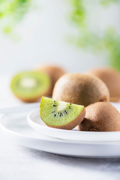 Świeży słodki kiwi