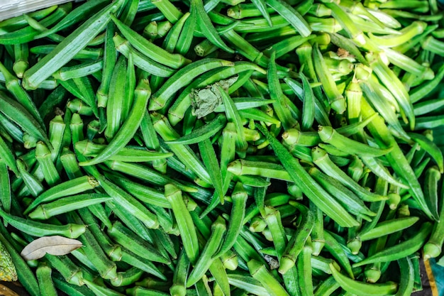 Świeży Zielony Okra W Warzywo Rynku