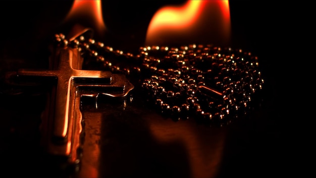 Symbol religii chrześcijańskiej Krzyż na płomieniach ognia