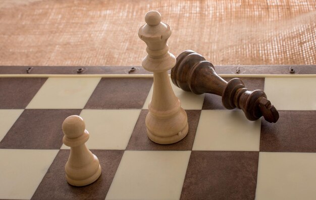 Zdjęcie szachownicy z szachy