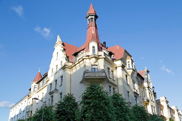 Szczegóły budynku Art Nouveau Jugenstil w historycznym centrum Rygi na Łotwie