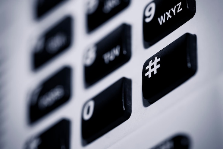 Zdjęcie szczegóły klawiszy z numerami na telefonie z bliska