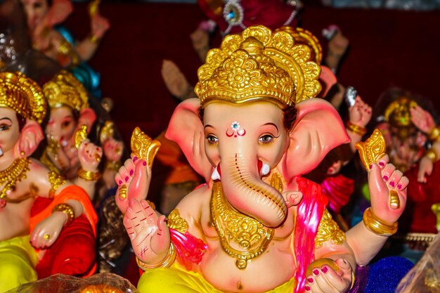 Szczęśliwy Ganeśćaturthi hinduski bóg Ganesha