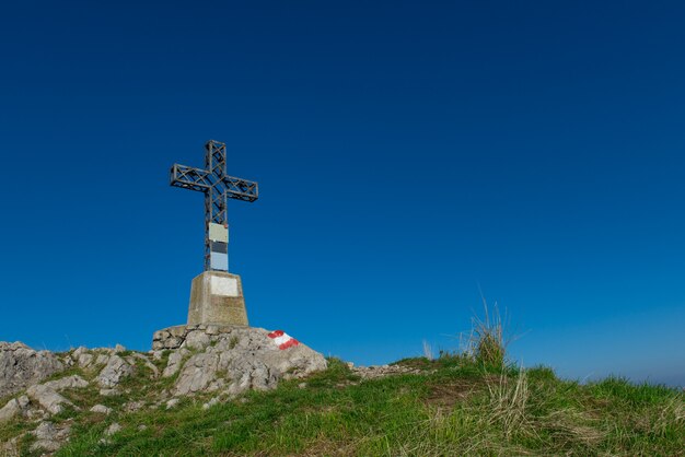 Szczyt przekroczyć górę