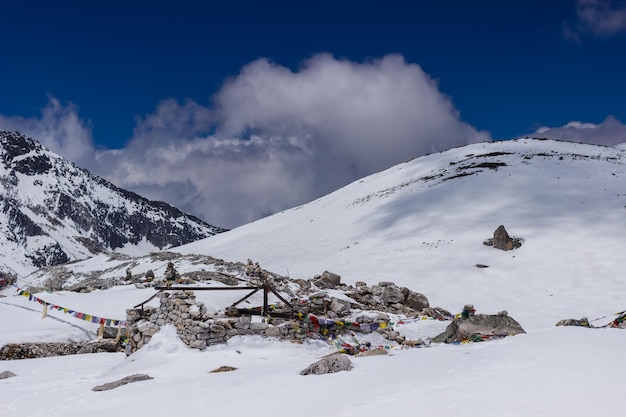 Szczyty Górskie W Thorong La Manaslu Przechodzą Przez Himalaje