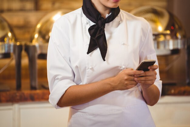 Szef kuchni za pomocą smartfona