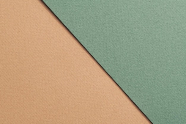 Szorstki papier pakowy tło tekstura papieru beżowe zielone kolory Makieta z miejsca kopiowania dla textxA