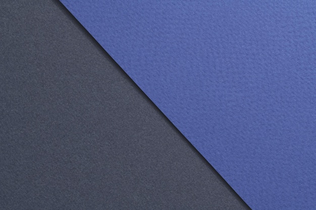 Szorstki papier pakowy tło tekstura papieru różne odcienie niebieskiego Makieta z miejsca kopiowania dla textxA