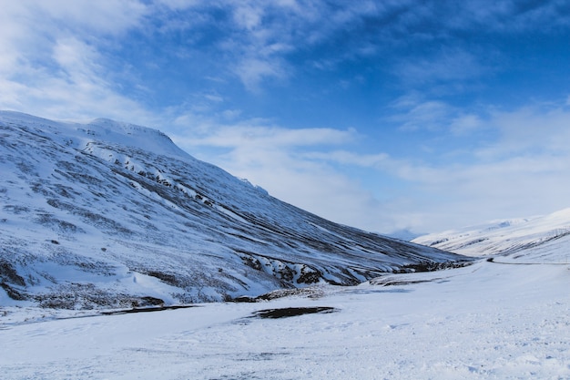 tajemnicza i piękna Islandia