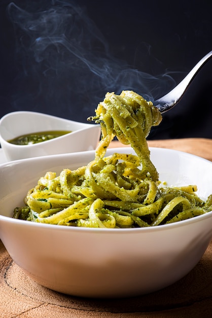 Talerz Makaronu Z Sosem Pesto