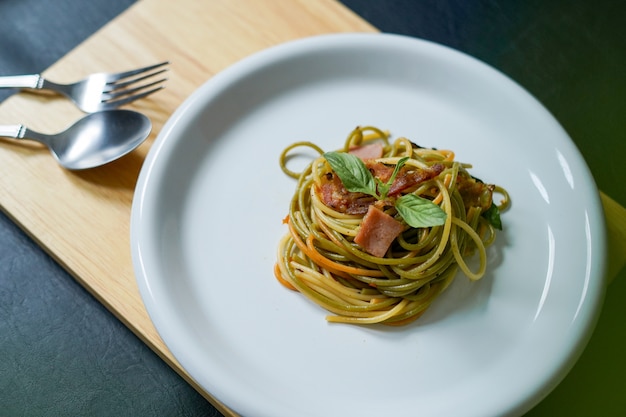 Talerz Pyszne Smaczne Domowe Spaghetti