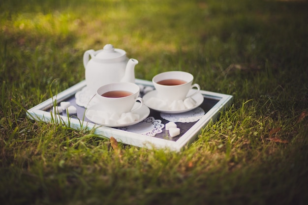 Teatime i słońce świeci