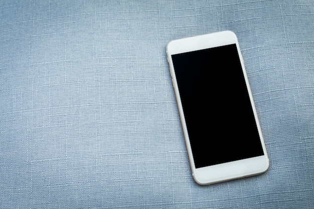 Telefon komórkowy, smartfon z czarnym pustym ekranem