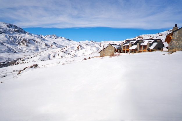 Teren Narciarski Formigal W Huesca Pyrenees Spain