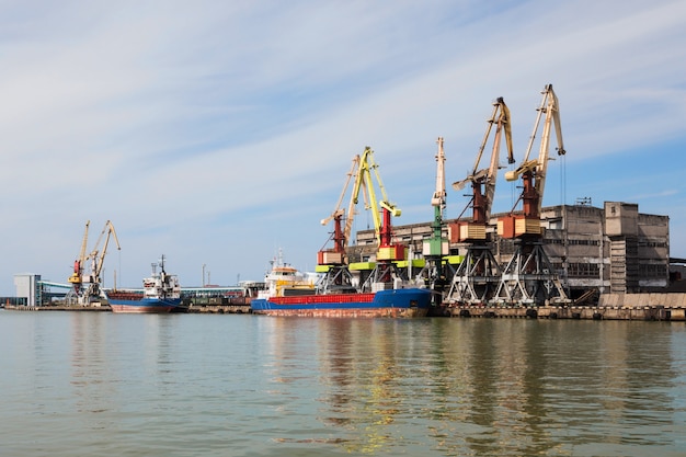 Terminal Towarowy W Ventspils Na łotwie