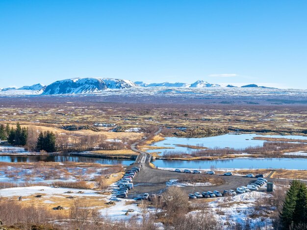 Thingvellir na Islandii stanowi granicę między płytą północnoamerykańską a unikalną naturą płyty eurazjatyckiej