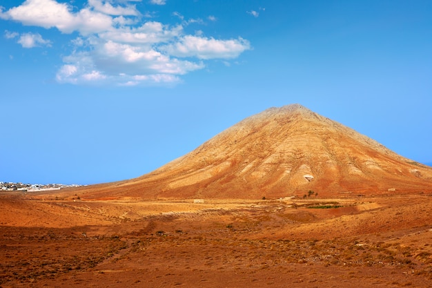 Tindaya mountain Fuerteventura Wyspy Kanaryjskie