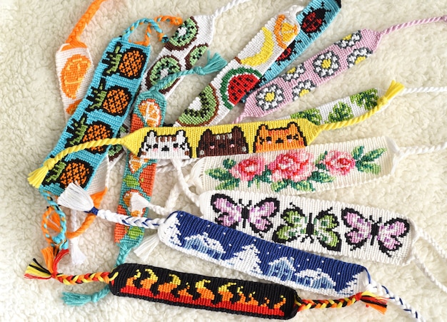 Tkane bransoletki przyjaźni DIY wykonane ręcznie z nici haftowanej