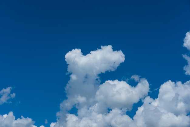 tło cloudscape