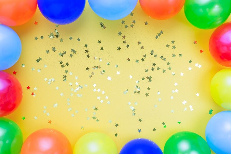 Zdjęcie tło urodziny z ramą balonów. widok z góry