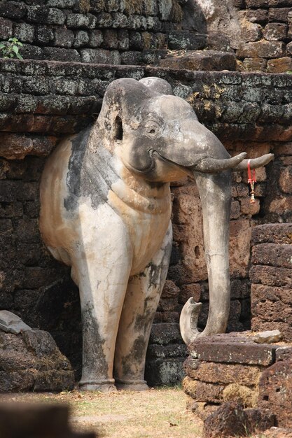 To jest posąg słonia.