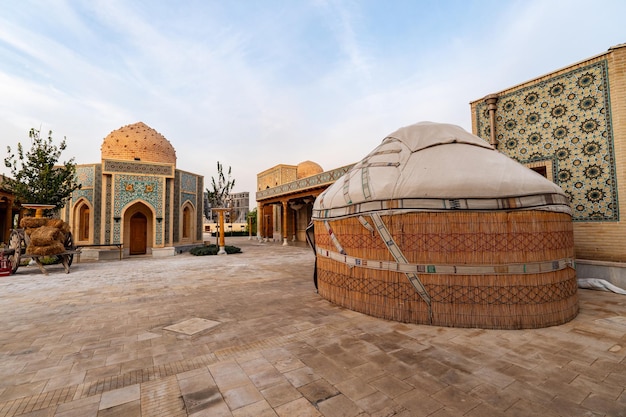 Tradycyjna jurta w Samarkandzie w Uzbekistanie