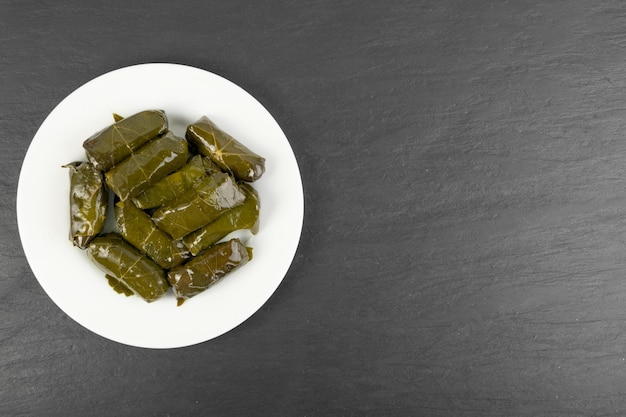 Tradycyjna Turecka Makieta Dolma, Sarma Lub Dolmades