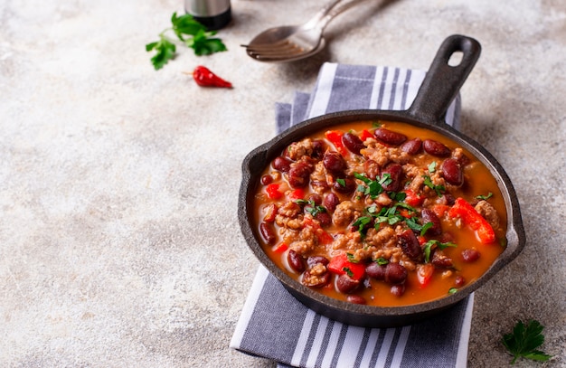 Tradycyjne danie meksykańskie chili con carne