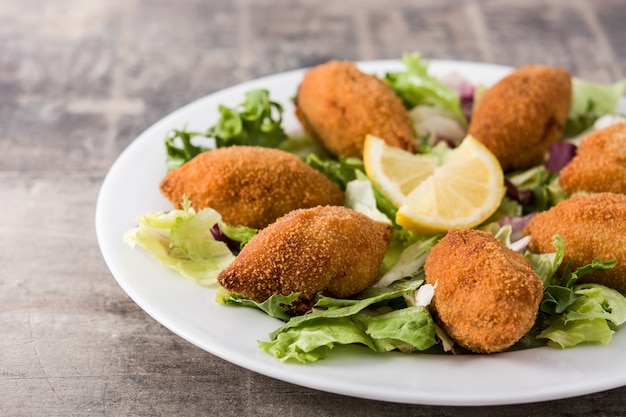 Tradycyjny Libański Kibbeh