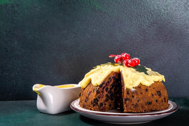 Tradycyjny świąteczny angielski pudding deserowy