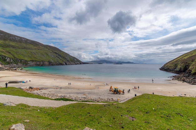 Traktor na plaży Keem Achill Island Co Mayo Irleland