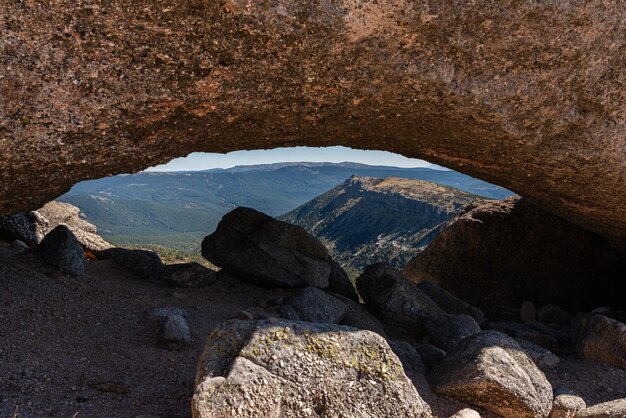 Zdjęcie trekking pico urbion i laguna negra soria między górami