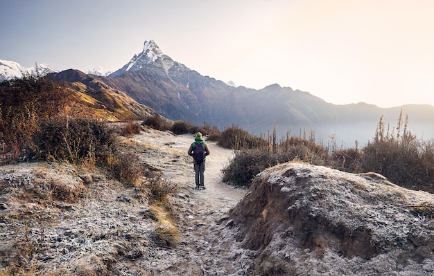 Trekking w górach Himalajach