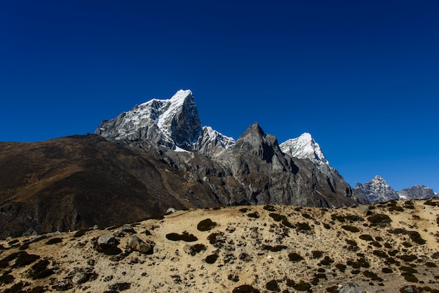 Trekking w Nepalu w Himalajach