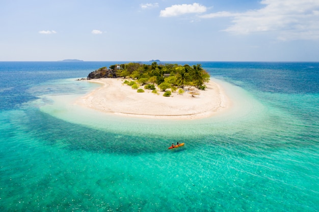 Tropikalna plaża w Coron, Filipiny