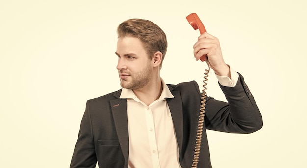 Trzymaj się Prawnik wybierz słuchawkę telefonu Profesjonalny mężczyzna korzysta z telefonu w stylu vintage Połączenie w stylu retro