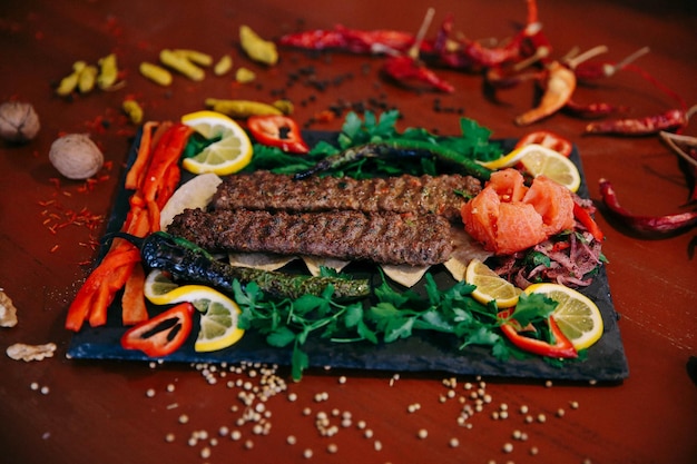 Turecki i arabski tradycyjny Ramadan Kebab