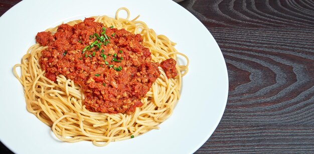 Ujęcie Z Bliska Spaghetti Bolognaise Z Miejsca Na Kopię