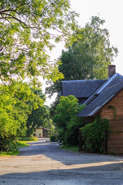 ulica na starym mieście Cesis Łotwa