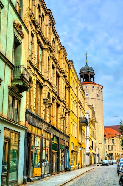 Ulica w starym miasteczku goerlitz w niemczech