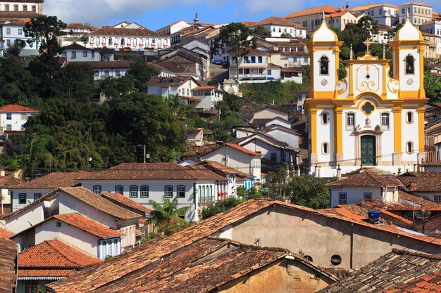 Ulice słynnego historycznego miasta Ouro Preto, Minas Gerais, Brazylia