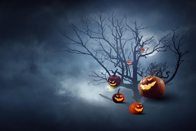 Upiorny i przerażający obraz halloween. Różne środki przekazu