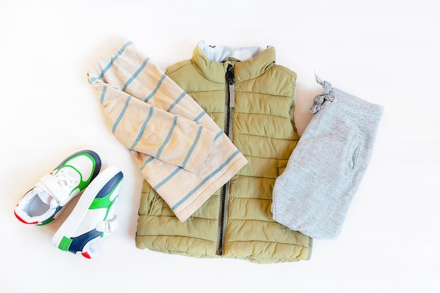 Vestraglan i spodnie jeansowe trampkidziecięce ubranka dla dzieciakcesoria na wiosnę jesień zima