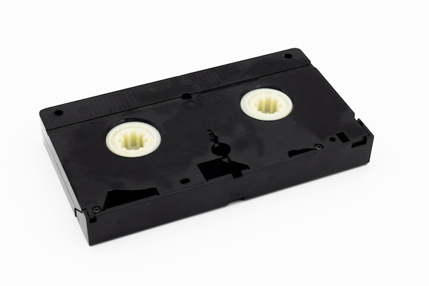 Vintage Stara taśma analogowa Kaseta VHS na białym tle Retro nostalgia