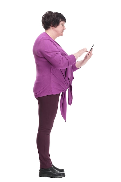 W pełnym rozkwicieprzypadkowo starsza kobieta ze smartfonem