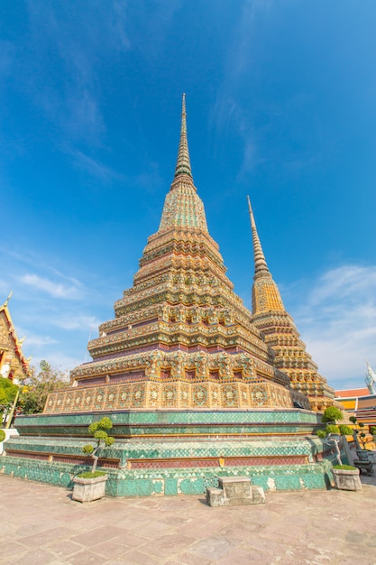 Wat Pho, Sławna Buddyzm świątynia W Bangkok, Tajlandia