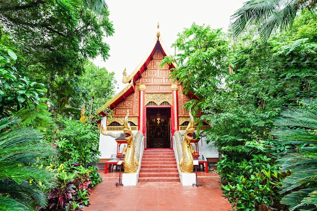 Wat Phra Kaew to królewska świątynia położona w mieście Chiang Rai w Tajlandii