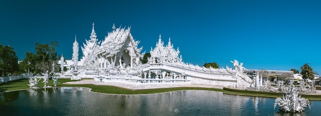 Wat Rong Khun, Biała Świątynia w Chiang Rai, prowincja Chiang Mai, Tajlandia, Azja Południowo-Wschodnia