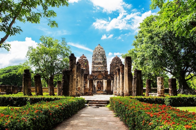 Wat Si Sawai, Shukhothai Dziejowy Park, Tajlandia