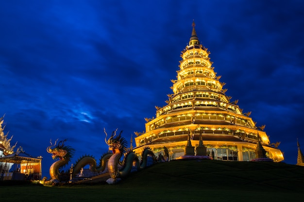 Wata Huay śliwki Kang W Chiangrai Tajlandia